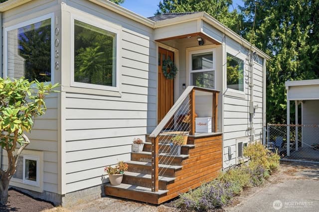 Property photo for 10038 13th Avenue NW, Seattle photo 2