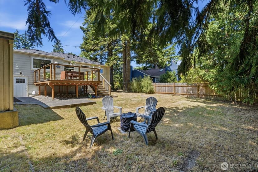 Property photo for 10038 13th Avenue NW, Seattle photo 33