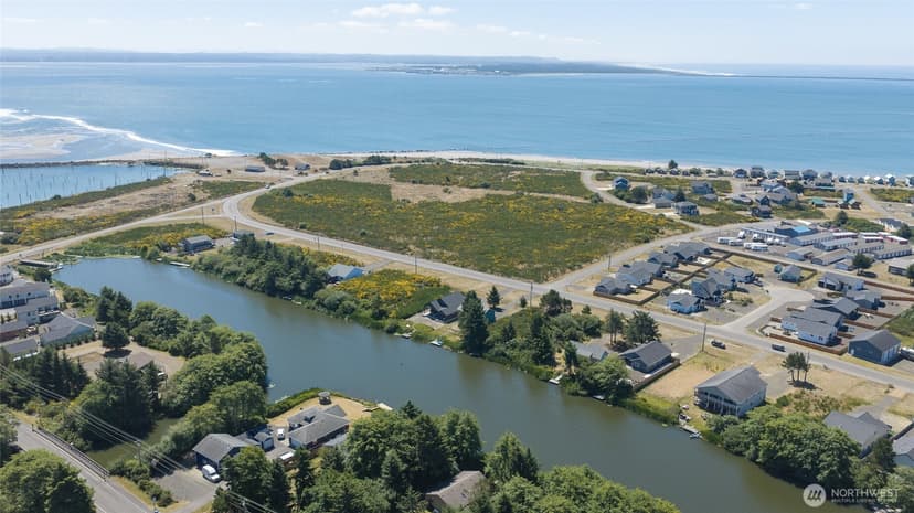 Property photo for 998 Point Brown Avenue SE, Ocean Shores photo 25