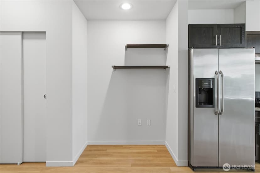 Property photo for 15100 6th Avenue SW #310, Burien photo 13