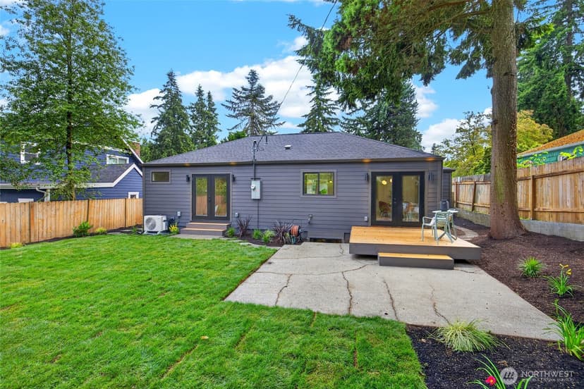 Property photo for 3152 NE 82nd Street, Seattle photo 28