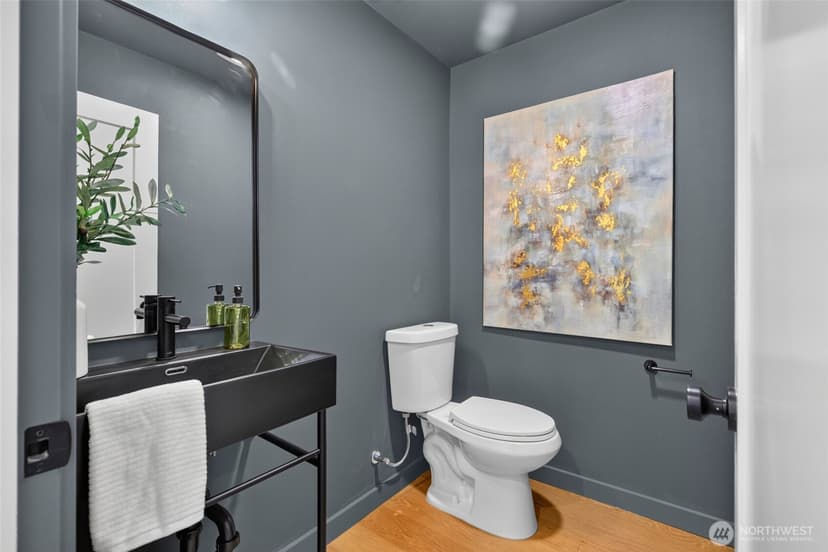 Property photo for 3152 NE 82nd Street, Seattle photo 17