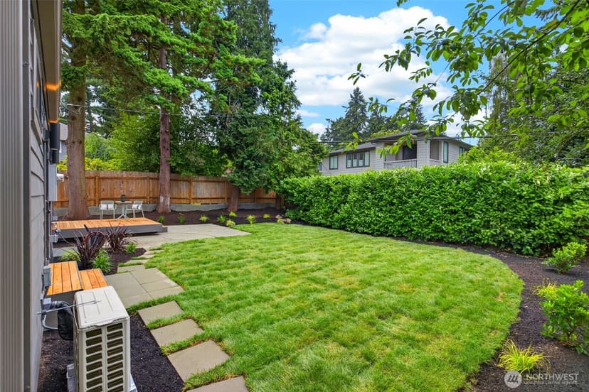 Property photo for 3152 NE 82nd Street, Seattle photo 27
