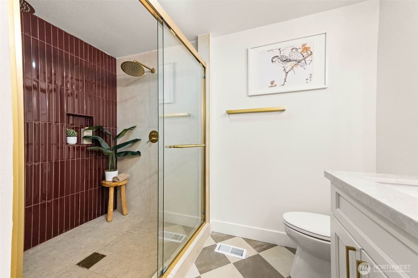 Property photo for 8655 NE 170th Street, Kenmore photo 13