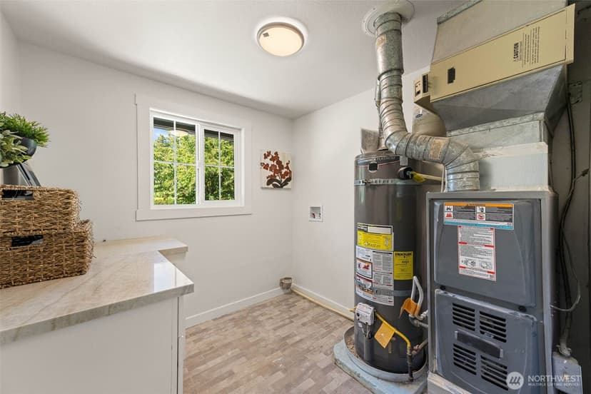 Property photo for 8655 NE 170th Street, Kenmore photo 22
