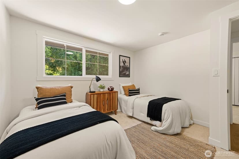 Property photo for 8655 NE 170th Street, Kenmore photo 16
