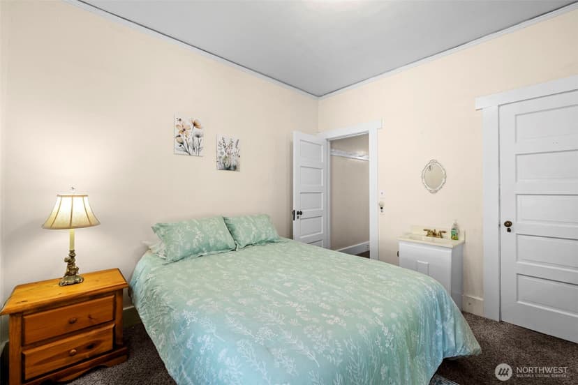 Property photo for 2706 S Judkins Street, Seattle photo 10