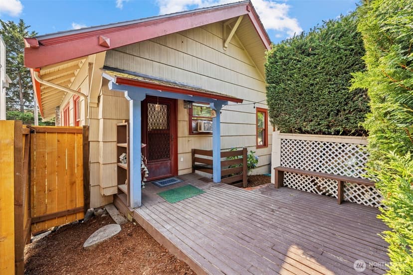 Property photo for 2706 S Judkins Street, Seattle photo 16