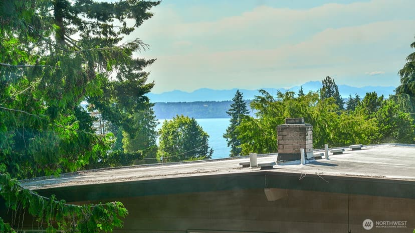 Property photo for 425 SW 183rd Street, Normandy Park