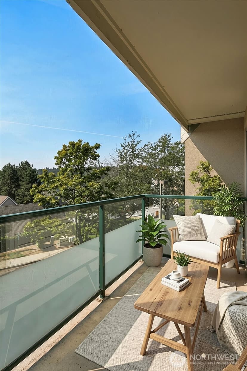 Property photo for 15330 Sunwood Boulevard #E304, Tukwila photo 4