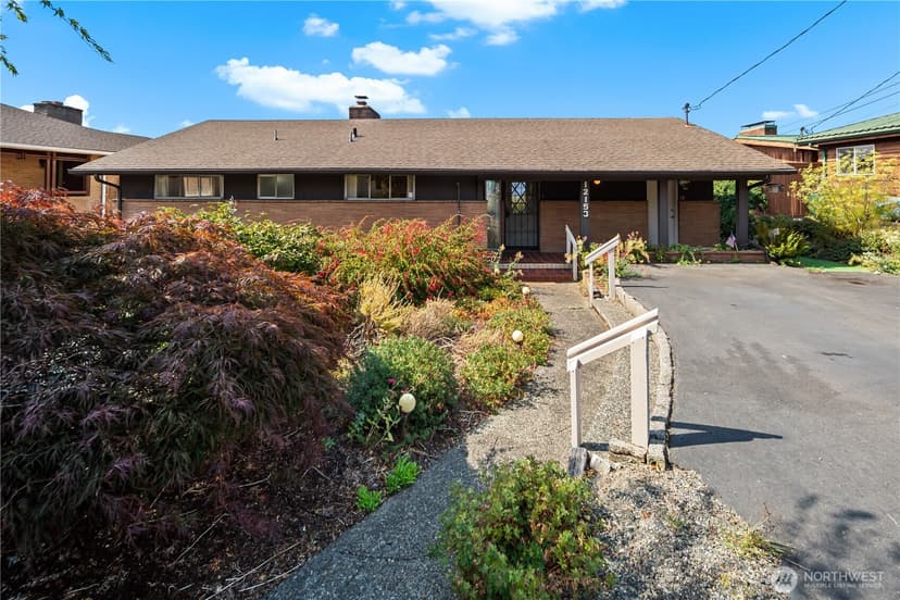 Property photo for 12153 Marine View Drive SW, Burien