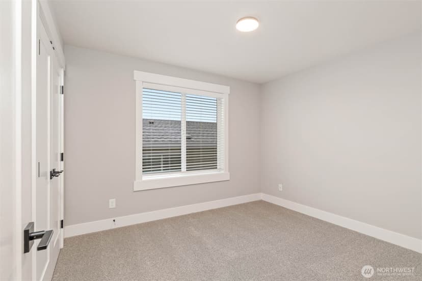Property photo for 3853 95th Avenue E, Edgewood photo 14