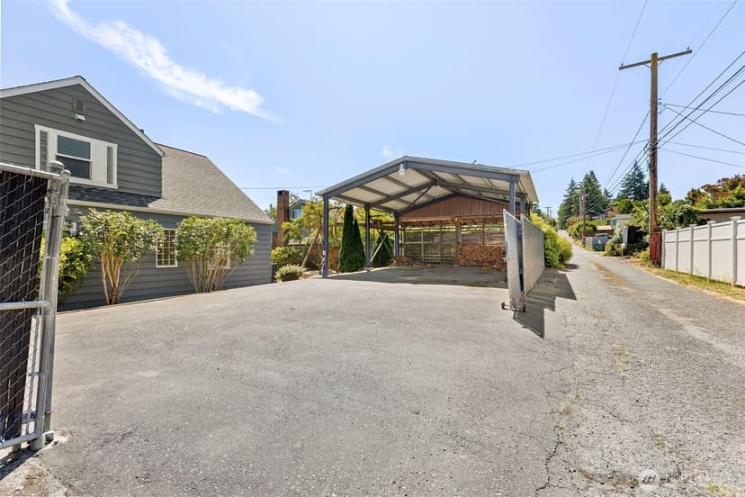 Property photo for 2425 N Wycoff Avenue, Bremerton photo 31