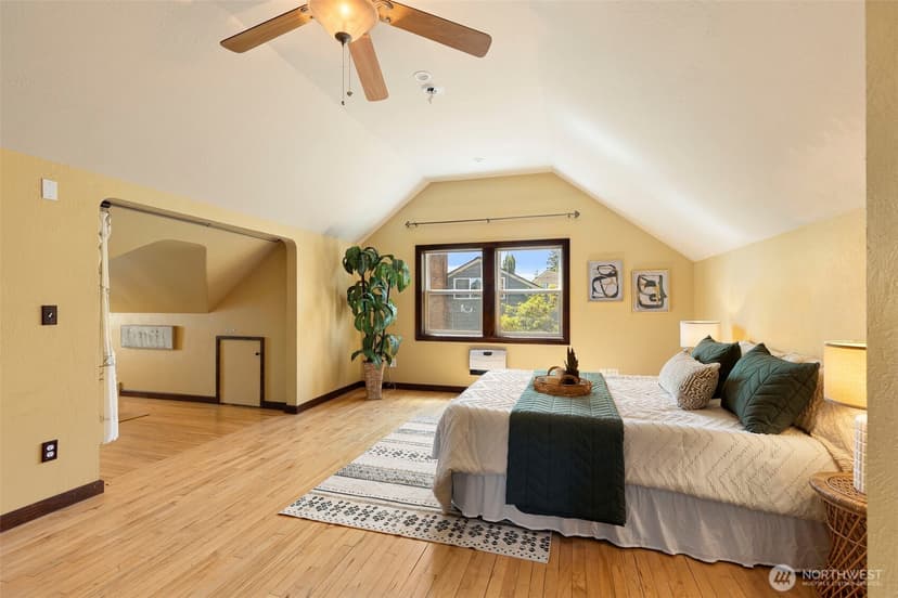 Property photo for 2425 N Wycoff Avenue, Bremerton photo 22