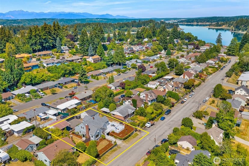 Property photo for 2425 N Wycoff Avenue, Bremerton photo 40