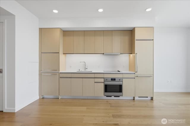 Property photo for 1808 Minor Avenue #3309, Seattle photo 3