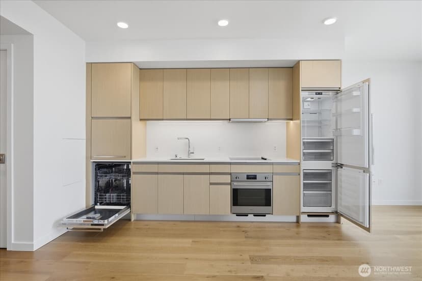Property photo for 1808 Minor Avenue #3309, Seattle photo 5