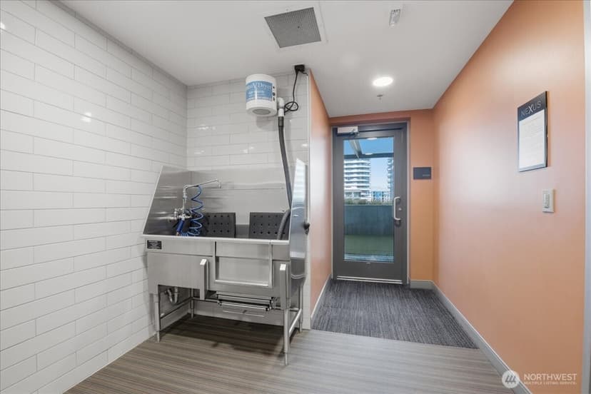 Property photo for 1808 Minor Avenue #3309, Seattle photo 25
