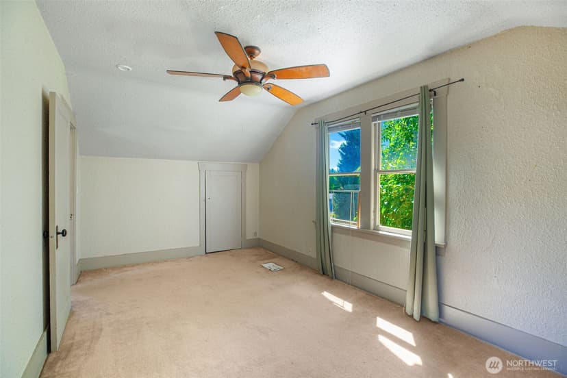 Property photo for 5609 318th Avenue NE, Carnation photo 22