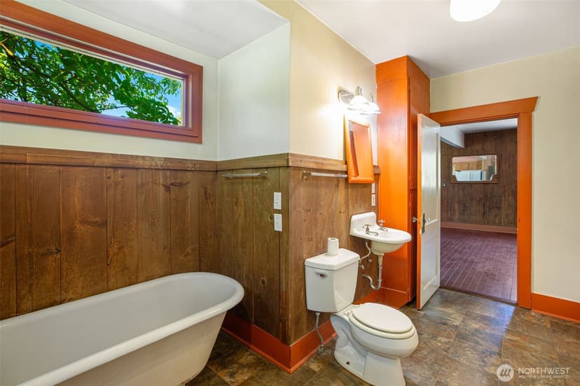 Property photo for 5609 318th Avenue NE, Carnation photo 24