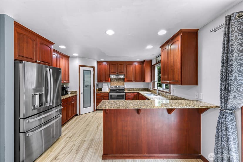 Property photo for 24723 Jim Creek Road, Arlington photo 13