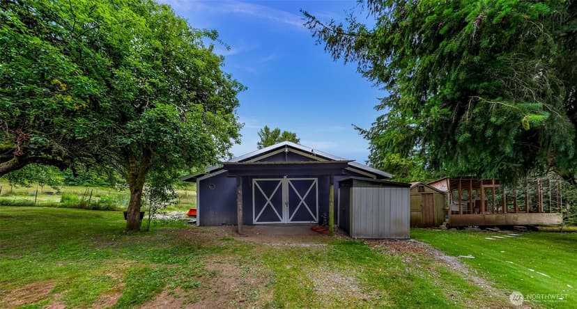 Property photo for 24723 Jim Creek Road, Arlington photo 37