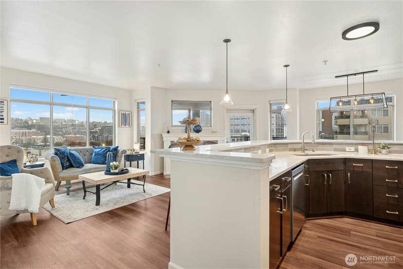 Property photo for 1000 N Aurora Avenue #409, Seattle photo 6