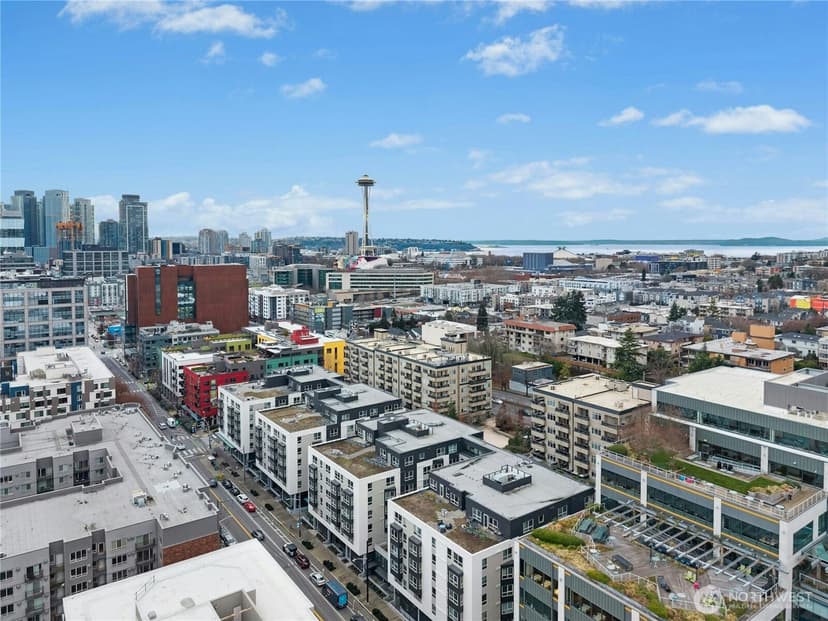 Property photo for 1000 N Aurora Avenue #409, Seattle photo 36