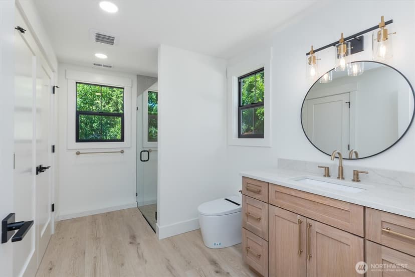 Property photo for 7743 Seward Park Avenue S, Seattle photo 29