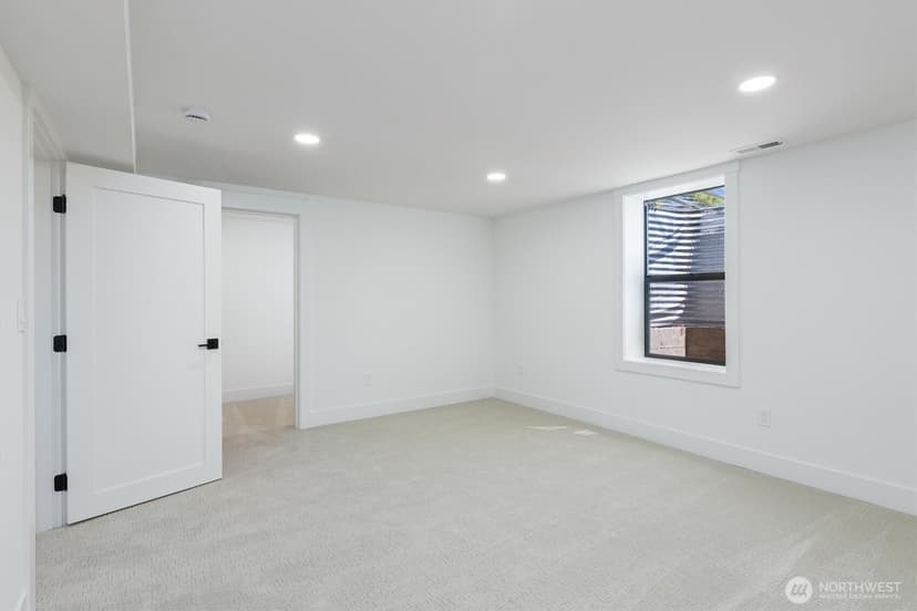 Property photo for 7743 Seward Park Avenue S, Seattle photo 24