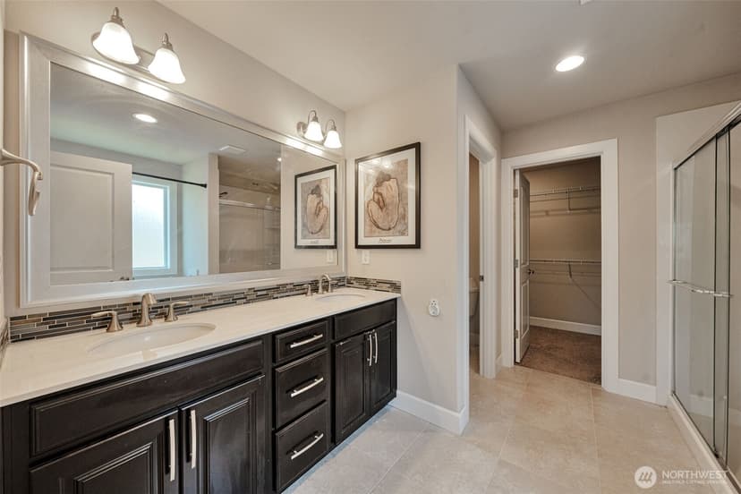 Property photo for 909 SW 338th Street, Federal Way photo 19
