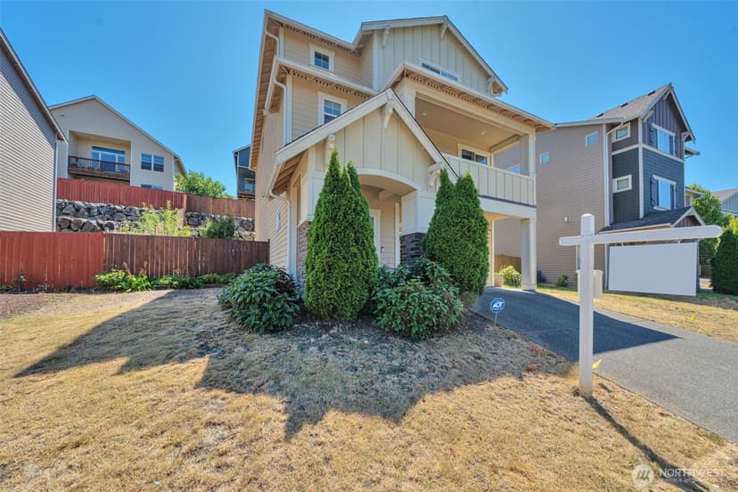 Property photo for 909 SW 338th Street, Federal Way photo 3