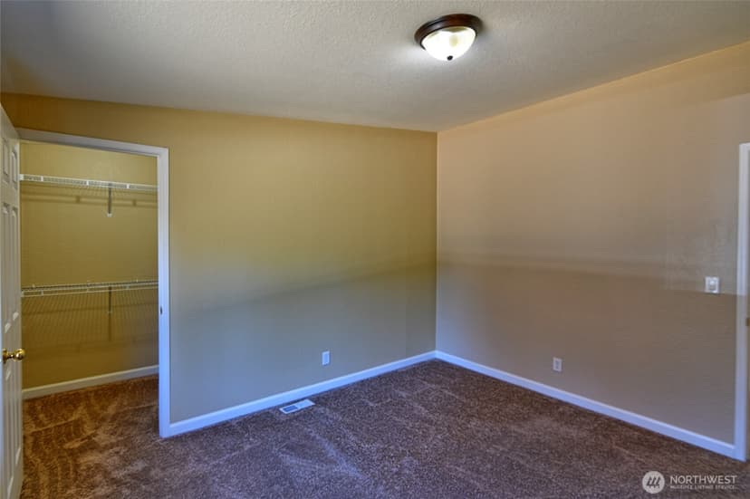 Property photo for 3104 138th Street SE, Mill Creek photo 19