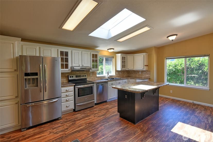Property photo for 3104 138th Street SE, Mill Creek photo 6