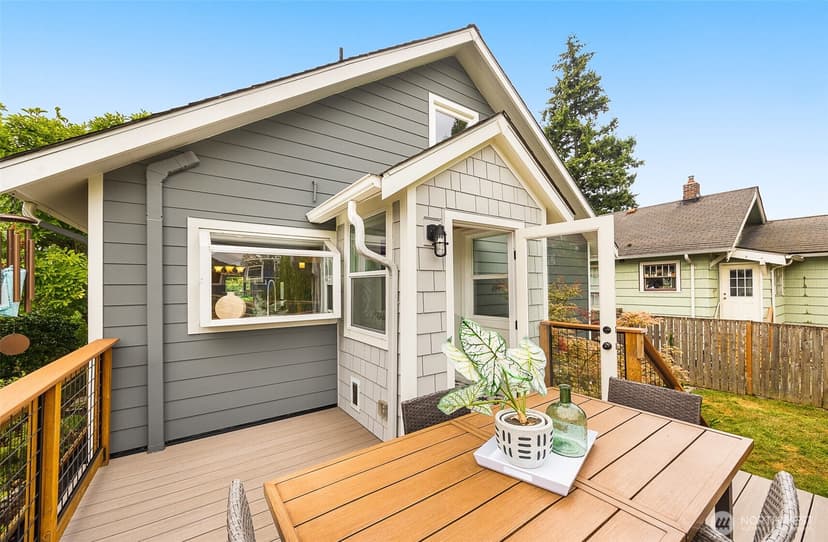 Property photo for 7623 46th Avenue S, Seattle photo 29