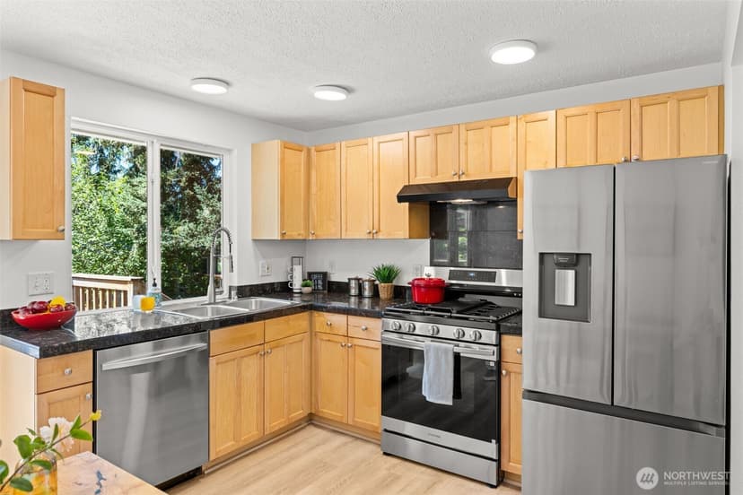 Property photo for 12627 NE 157th Street, Woodinville photo 13