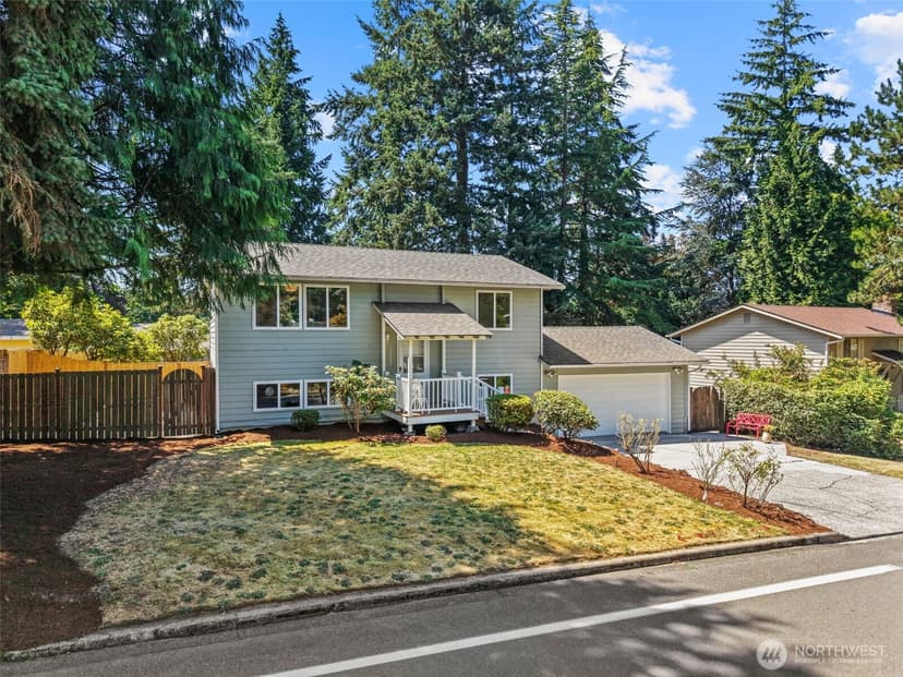Property photo for 12627 NE 157th Street, Woodinville photo 3