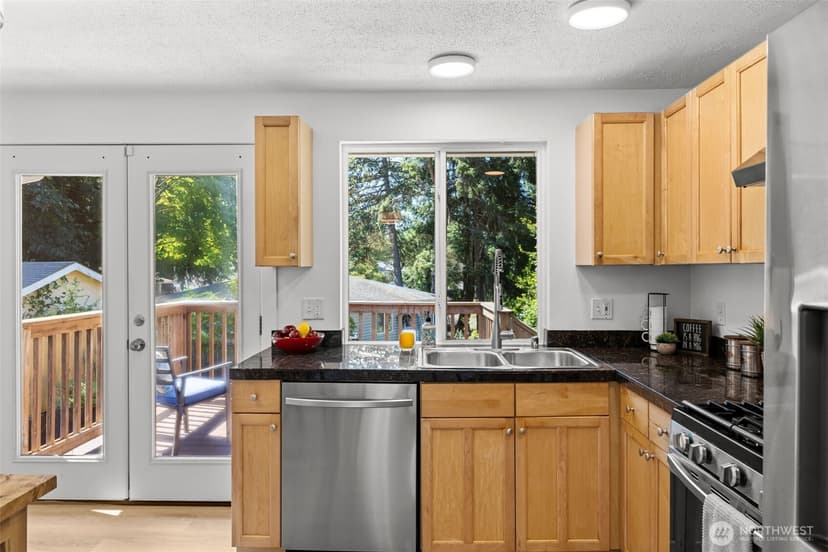 Property photo for 12627 NE 157th Street, Woodinville photo 14