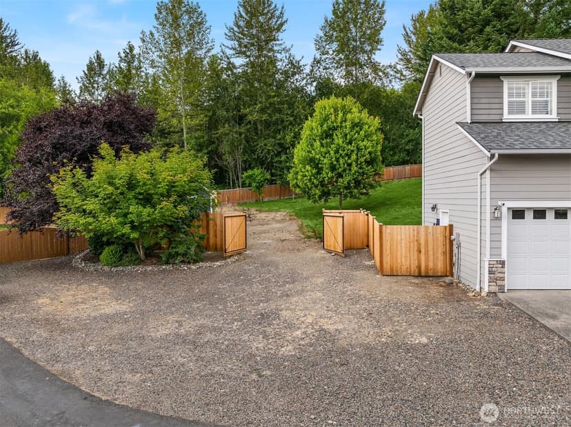 Property photo for 9624 185th Drive SE, Snohomish photo 36