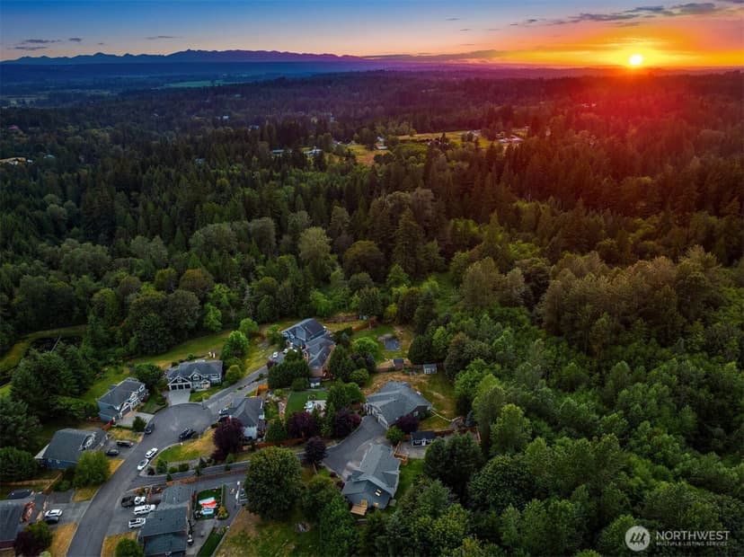Property photo for 9624 185th Drive SE, Snohomish photo 40
