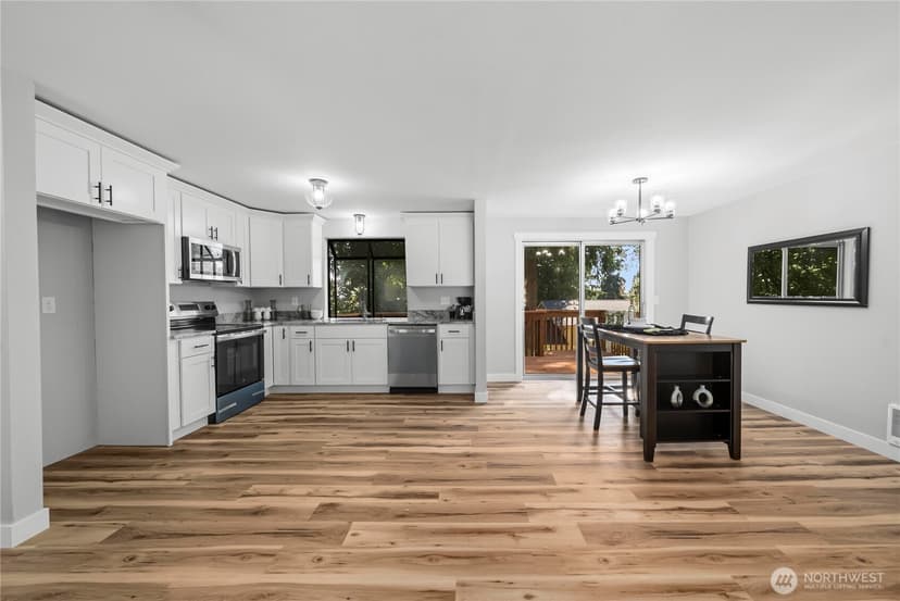 Property photo for 7058 Corfu Boulevard NE, Bremerton photo 8