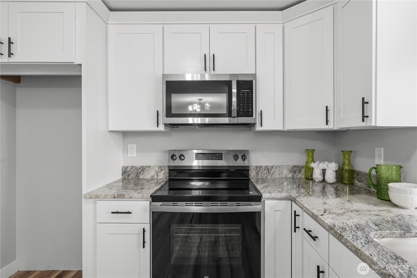 Property photo for 7058 Corfu Boulevard NE, Bremerton photo 13