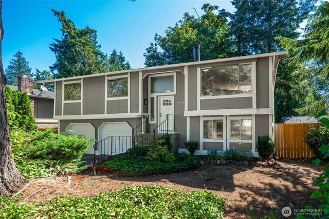 Property photo for 7058 Corfu Boulevard NE, Bremerton