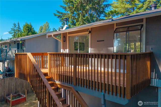 Property photo for 7058 Corfu Boulevard NE, Bremerton photo 2