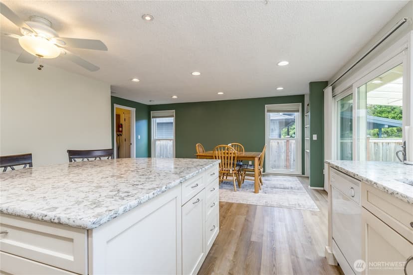 Property photo for 2555 Forest Ridge Drive SE, Auburn photo 8
