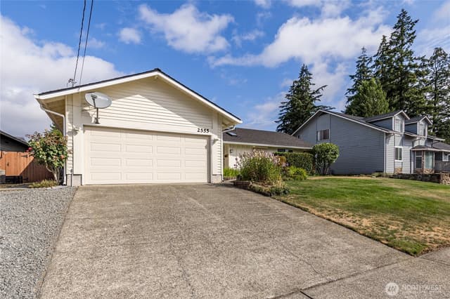 Property photo for 2555 Forest Ridge Drive SE, Auburn photo 4