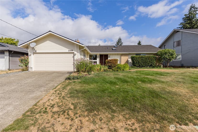 Property photo for 2555 Forest Ridge Drive SE, Auburn photo 2