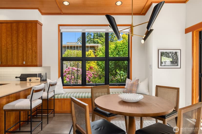 Property photo for 175 Wood Avenue SW, Bainbridge Island photo 8