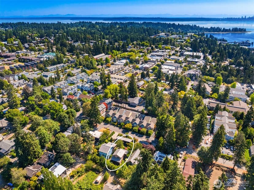 Property photo for 175 Wood Avenue SW, Bainbridge Island photo 32