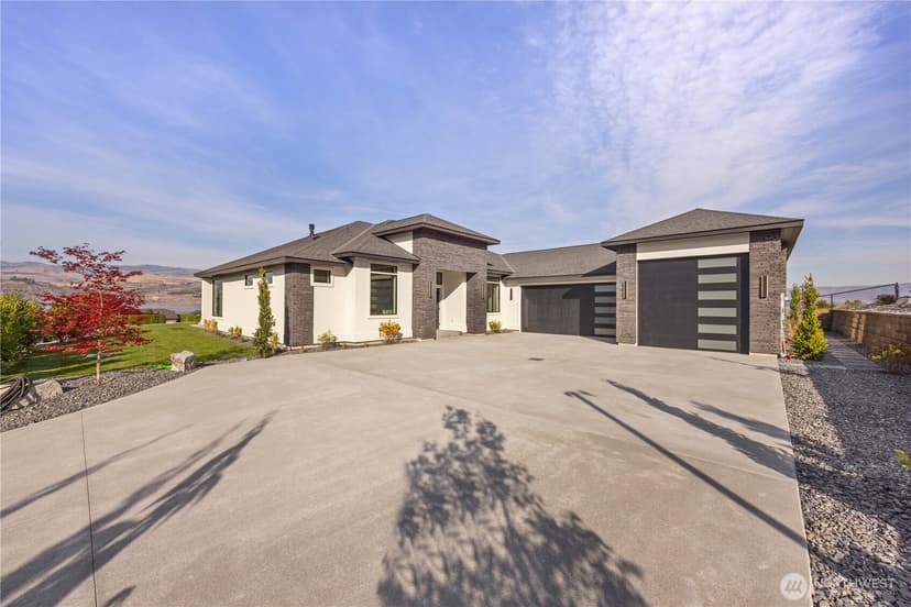 Property photo for 21 Loretta Lane, Chelan photo 8